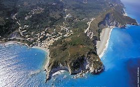 Eolos Apartments With Private Parking