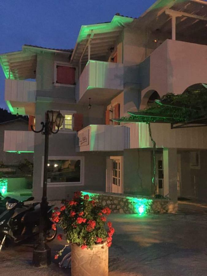 Eolos Apartments With Private Parking Άγιος Νικήτας Εξωτερικό φωτογραφία